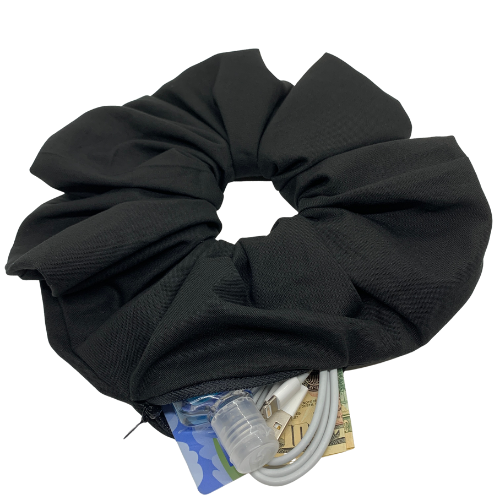 Black Oversized Zipper Scrunchie