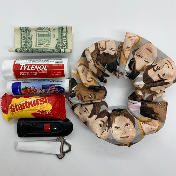 Office Workers Zipper Scrunchie