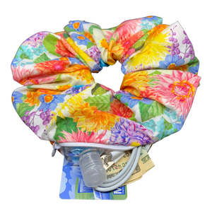 Summer Floral Oversized Zipper Scrunchie